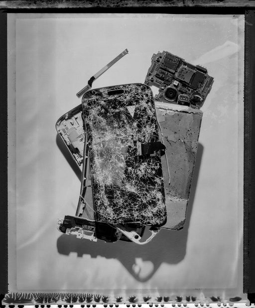 Anatomie d'un téléphone brisé