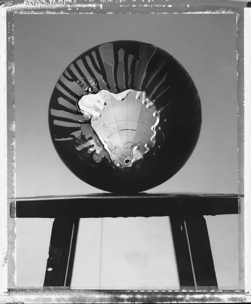 Cercle polaire antarctique sur banc d'atelier (série Globes)