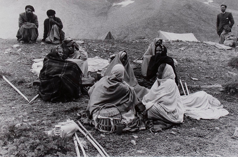 Pilgrims en route to Amarnath, Kasmir - Sam Tata