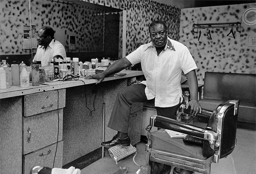 FFOTO-Dawoud Bey-Deas McNeil, the Barber