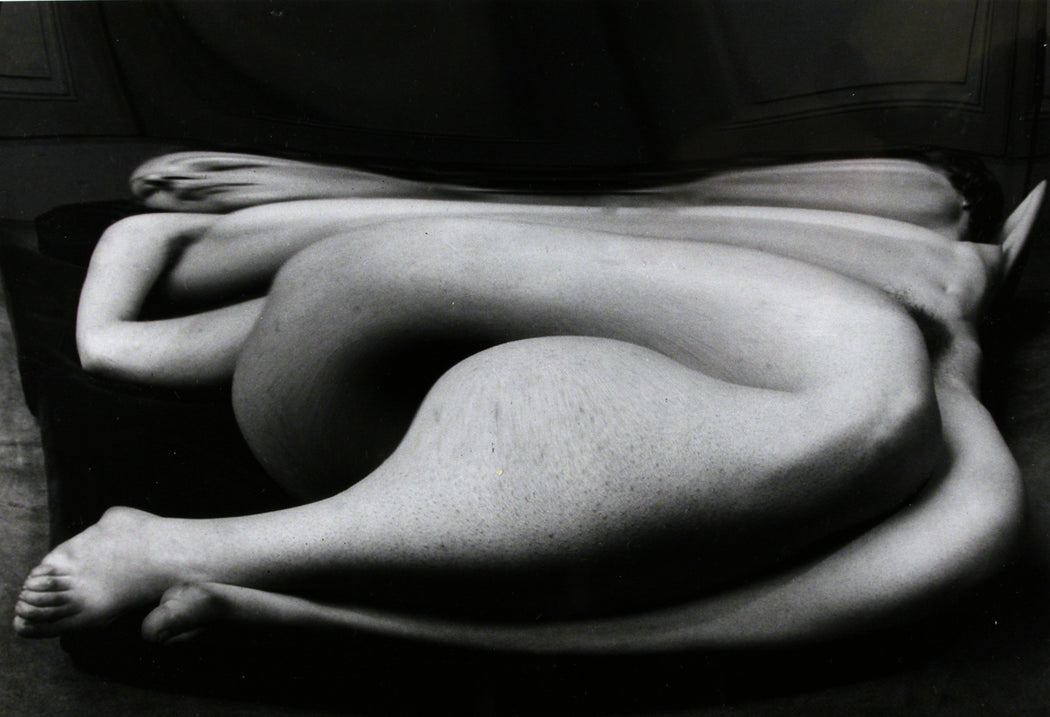 Distortion # 34, Paris, 1933
