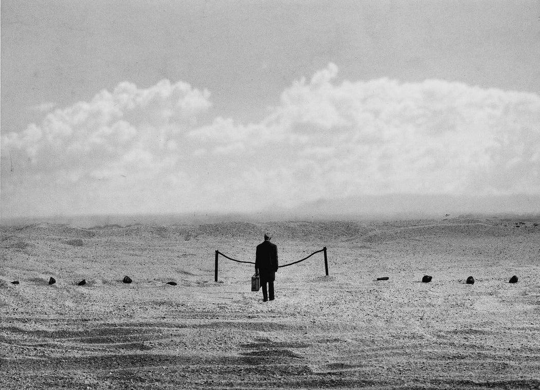 FFOTO-Gilbert Garcin-L'interdiction - The Forbidden