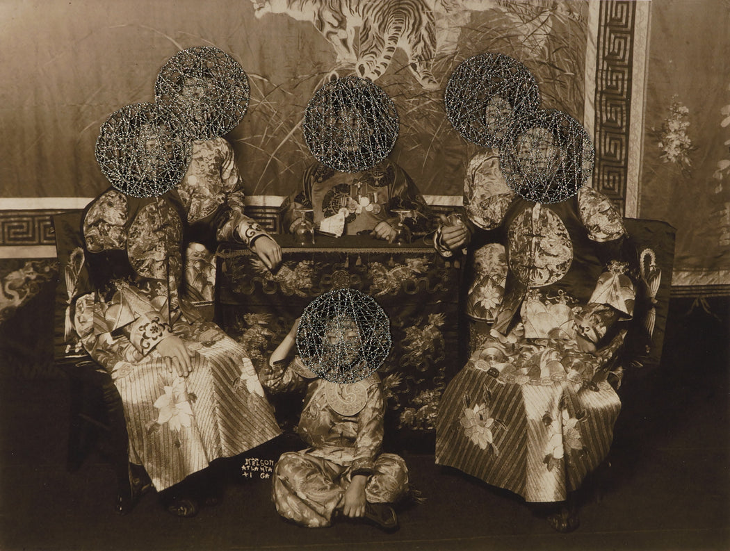 Han Ping-Chien with Family Troupe