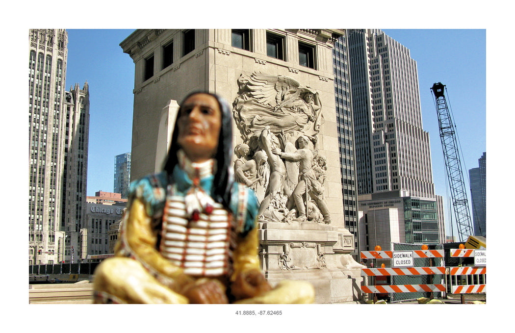 No Pipe and Michigan Avenue Bridge house Chicago, Illinois, GPS coordinates: 41.88836, -87.62483