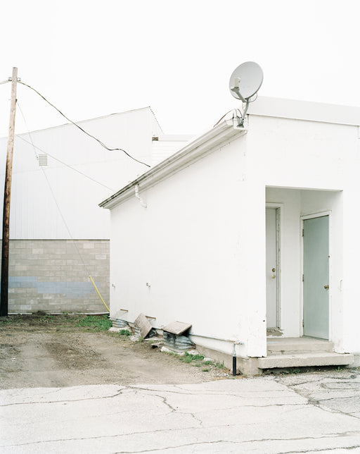 Untitled (white house I)