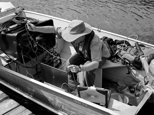 Scott rowboat one, on location ELA, Canada - Guillaume Simoneau | FFOTO