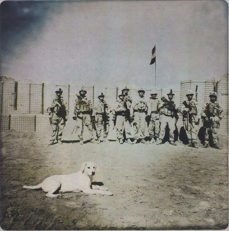 Marines with dog - Rita Leistner | FFOTO