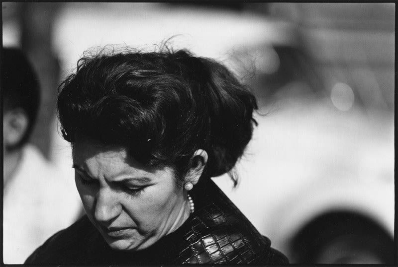 New York City [Woman with pearl earrings] - Dave Heath | FFOTO