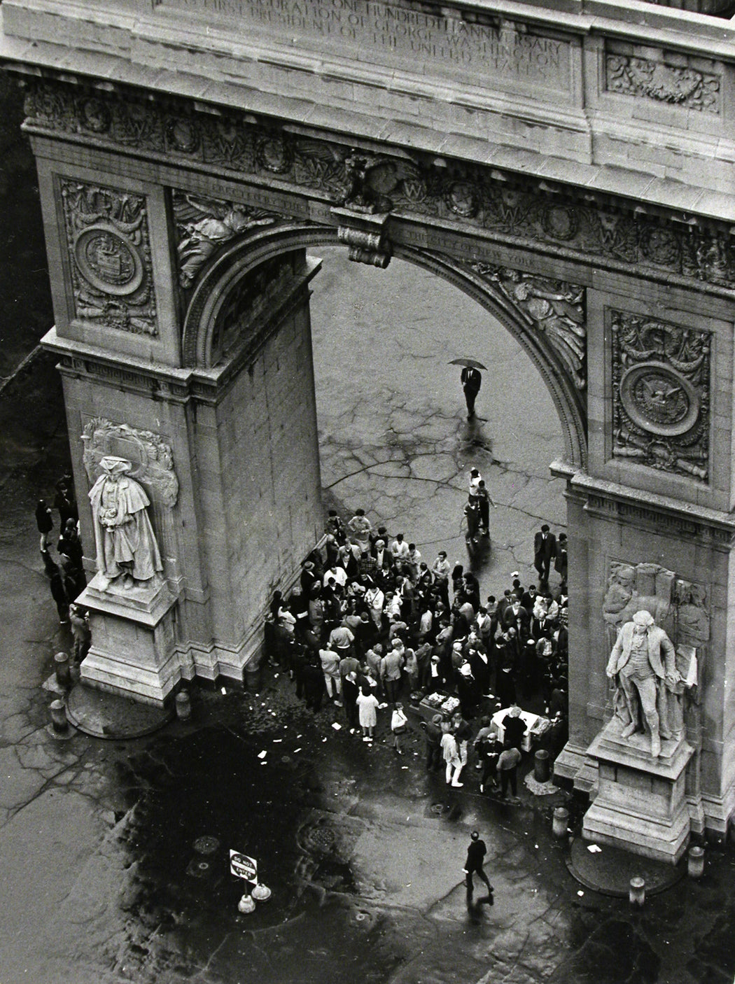 Washington Square [crowd under arch], October 10, 1965