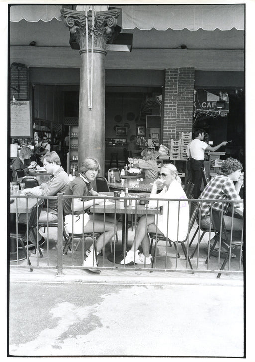 Untitled, Venice, California [people on outdoor café patio]