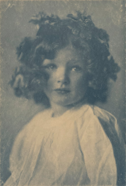 Untitled [Portrait of a young girl]