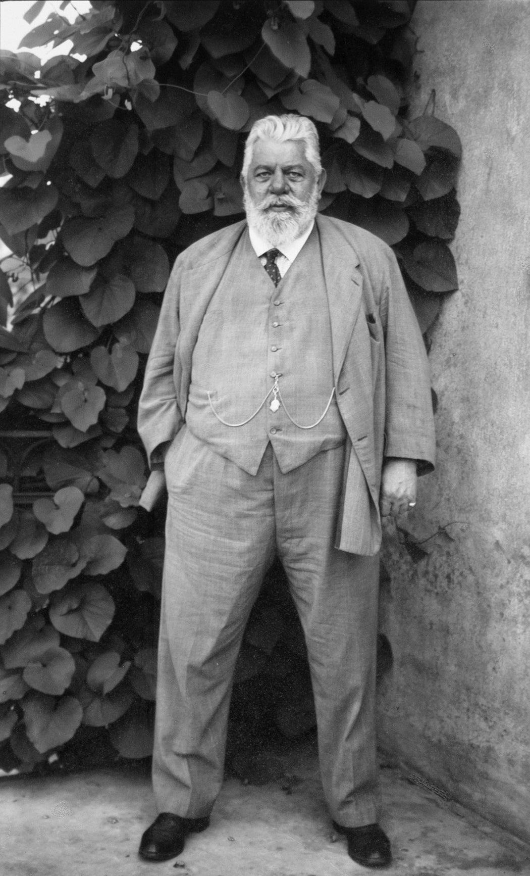 Pharmacist - August Sander | FFOTO