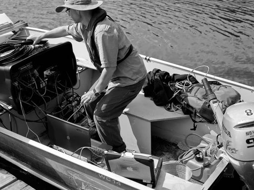 Scott rowboat two, on location ELA, Canada - Guillaume Simoneau | FFOTO