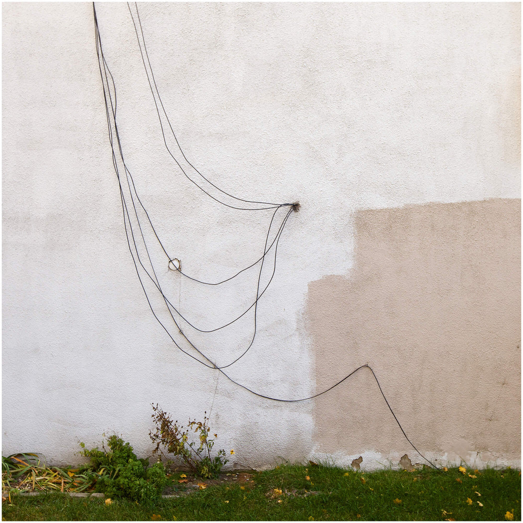 Wire Wall – Danforth West of Pape, Toronto  - Chris Shepherd | FFOTO